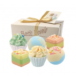 Private label lovely cake shape butter bath fizzers candy moisturizing spa bubble body care bath bomb